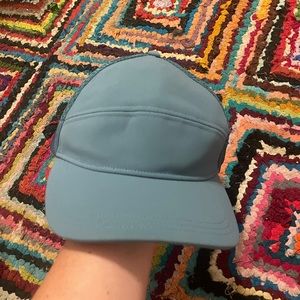 Lululemon hat!